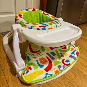 ✨🤍Fisher-Price Kick & Play Deluxe Sit-Me-Up Infant Seat (chair itself / no play)